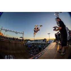 Gui Khury faz nota histórica e vence o vertical no STU Pro Tour